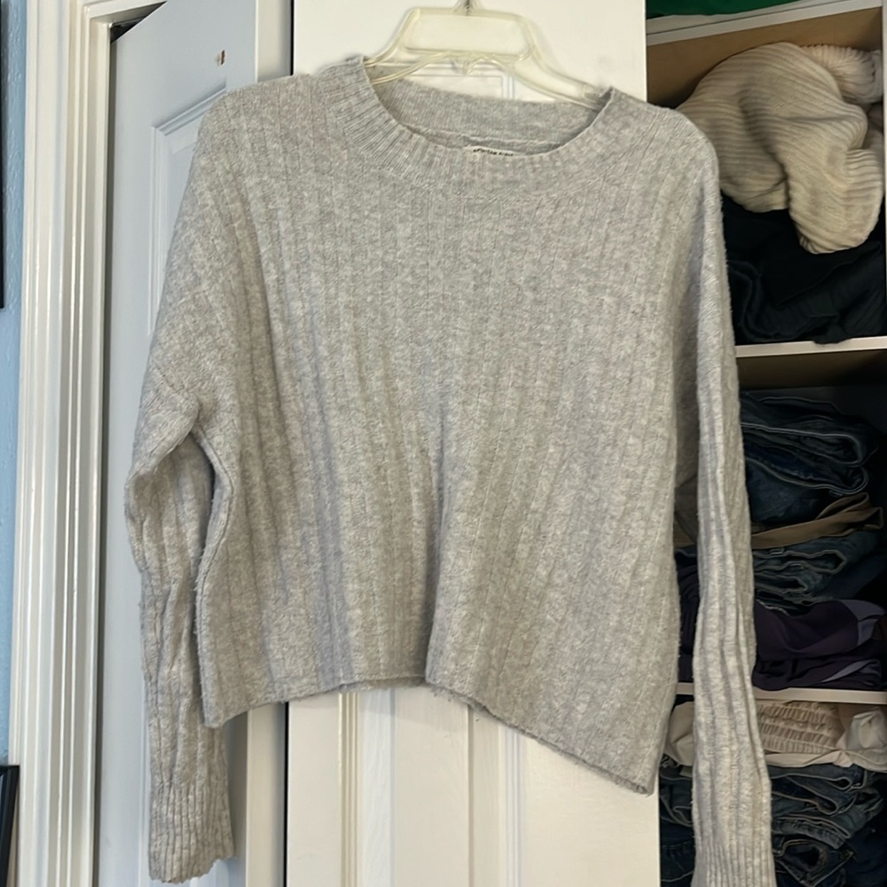 Gray American Eagle sweater